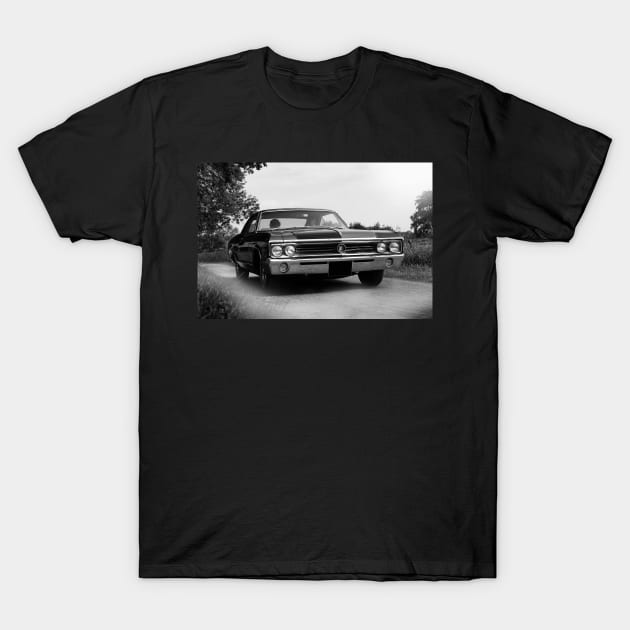 1965 Buick Wildcat T-Shirt by hottehue